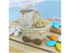 Carrozzina salvadanaio bomboniera battesimo