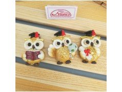 Bomboniera laurea sacchettino personalizzato con gufo magnete