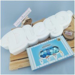 Nomi portaconfetti in polistirolo con confetti azzurri