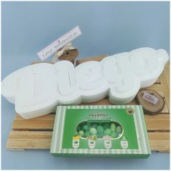 Scritta in polistirolo portaconfetti con confetti Verdi scritta completa