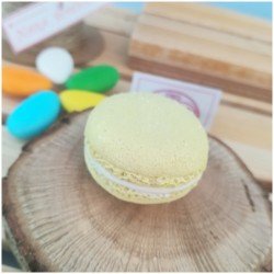 Calamita macarons gialla