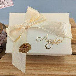 Bomboniere x Cresima scatola firmata angie