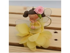 Fatine con abiti di petali portachiavi bomboniere