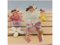 Fatine con abiti di petali portachiavi bomboniere