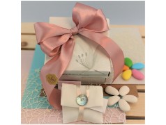 scatola con bustina claraluna