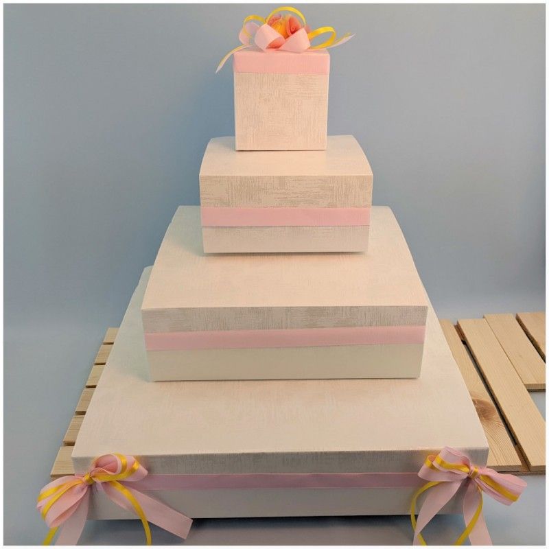 Piramide porta Bomboniere espositore per ristorante