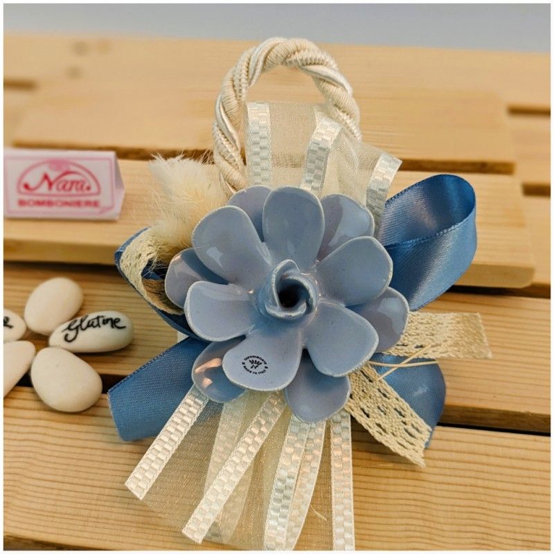 Saponetta Bomboniera con fiore di Capodimonte