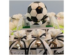 Bomboniere calcio scarpette portachiavi metallo