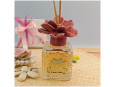 Collezione Glicine Bomboniere Capodimonte profumatore