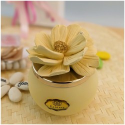 Candele Bomboniere con fiore di Capodimonte giallo