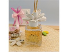 Profumatori Bomboniere con fiore di Capodimonte