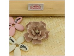 Bomboniere in Capodimonte fiore rosa