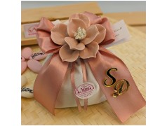 Fiore in porcellana Bomboniera Italiana