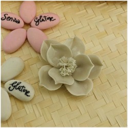 Fiore in porcellana Bomboniera Italiana