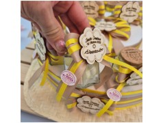 Torta di Barattolini Bomboniere quadrifoglio personalizzato giallo