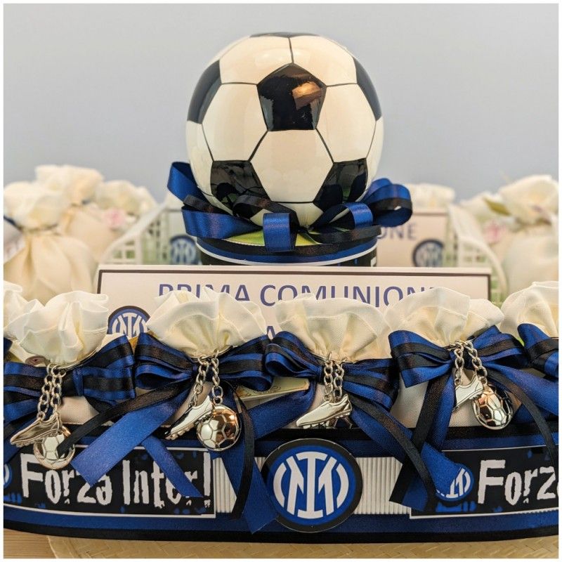 Scarpette da Calcio Bomboniere su stadio dell'inter