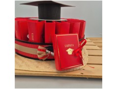 Torta di scatoline bomboniere per laurea