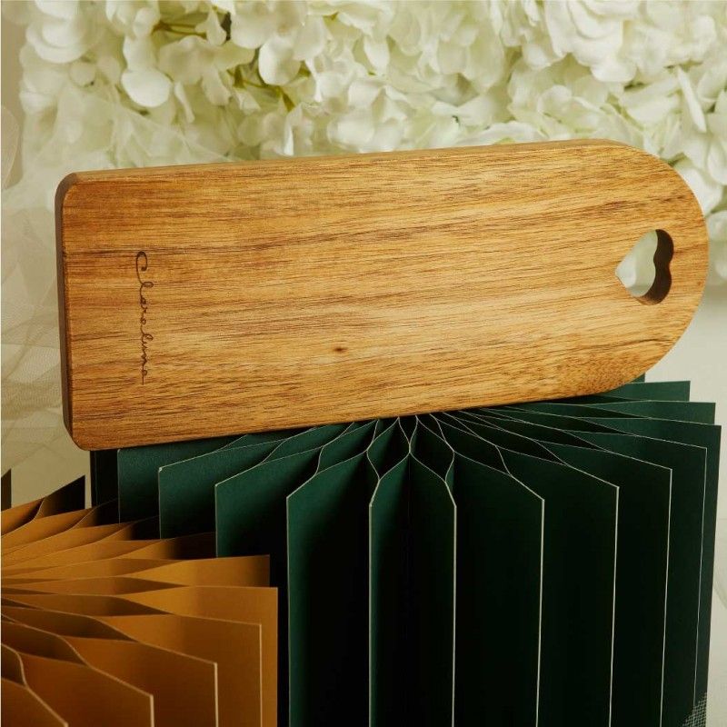 Tagliere Lungo in Acacia Firmato Claraluna