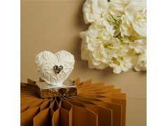 Bomboniera Claraluna 2026 Cuore Bomboniera 26262 su base Argento