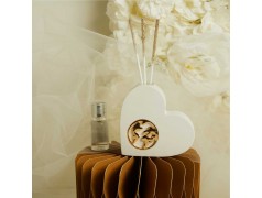 Profumatore a Cuore con Mappamondo Oro