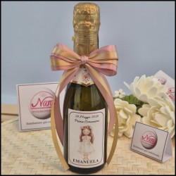 Mini Bomboniere Prosecco Con bambina che fa la comunione