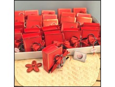 Portachiavi corona alloro da Laurea su scatolina