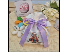 Sacchettino stampato con pensionata che festeggia