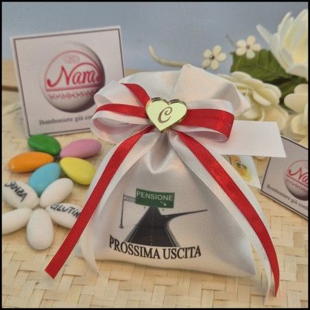 Bomboniera Pensione Uscita dal mondo del lavoro Sacchettino Con Iniziale
