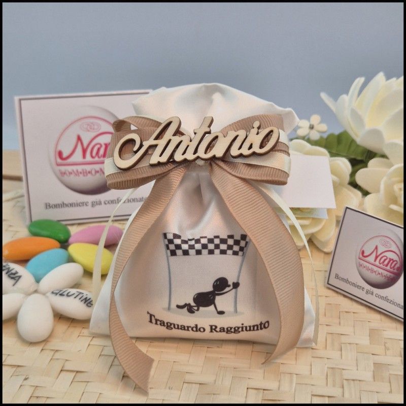 Sacchettino Portaconfetti con omino al traguardo