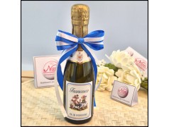 Bottiglietta mini prosecco Con pensionato in Giardino