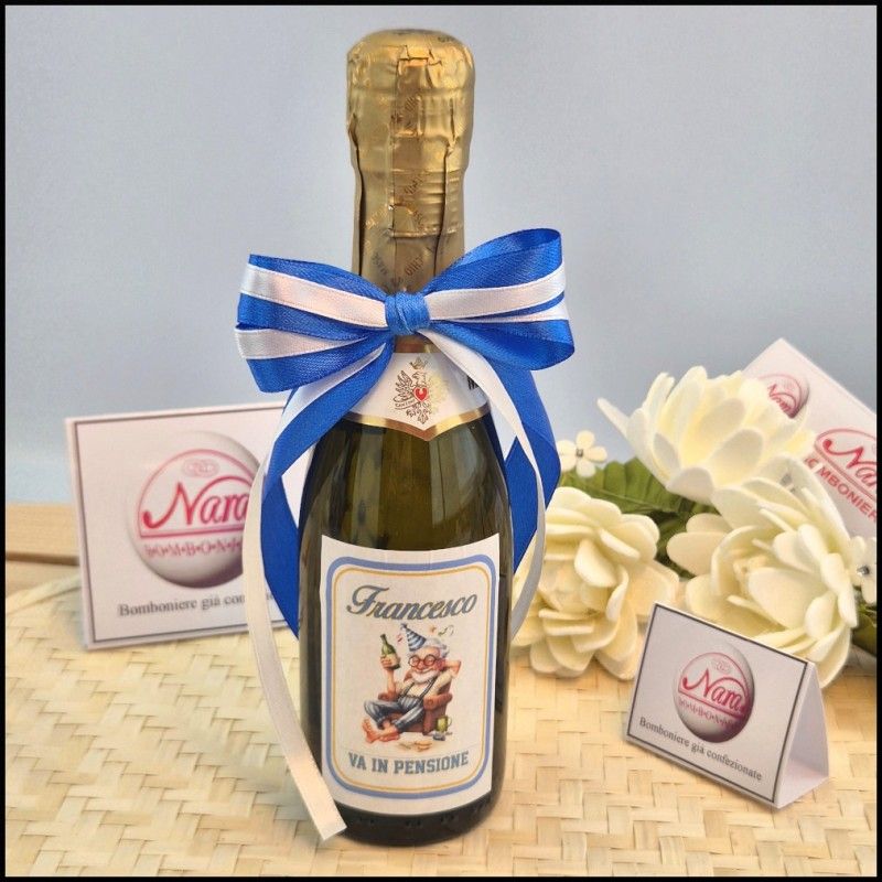 Mini prosecco con Pensionato che Festeggia il traguardo