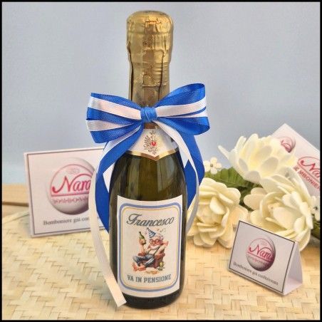 Mini prosecco con Pensionato che Festeggia il traguardo