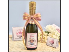 Mini prosecco con Pensionata regina del Bingo