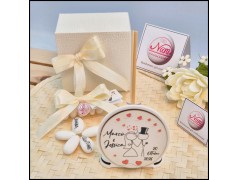 Bomboniera Matrimonio Profumatore personalizzato Con sposini Stilizzati