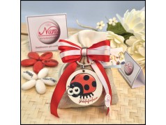 Bomboniera Cresima Sacchettino naturale con portachiavi coccinella