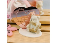 Bomboniera Battesimo Orsetto in porcellana con cuore personalizzato