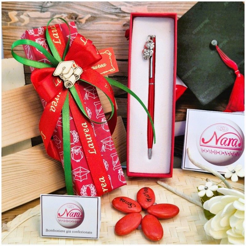 Bomboniera Laurea Penna Rossa con Applicazione Gufo Laureato