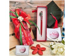 Bomboniera Laurea Penna Rossa con Applicazione Tocco