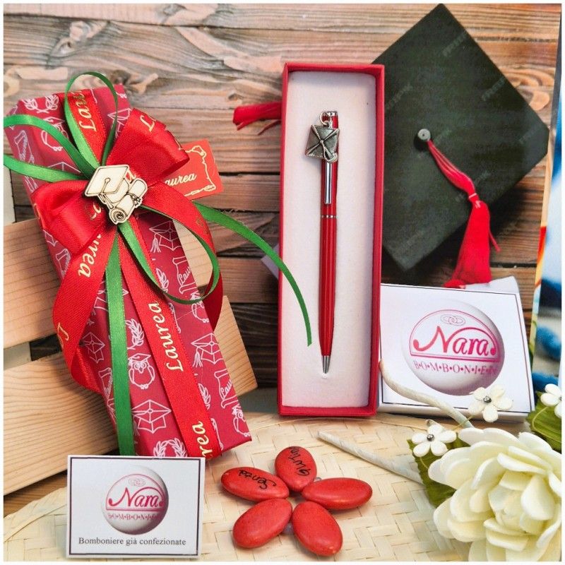 Bomboniera Laurea Penna Rossa con Applicazione Tocco