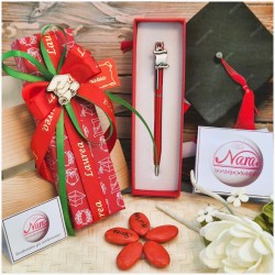 Bomboniera Laurea Penna Rossa con Applicazione Pergamena