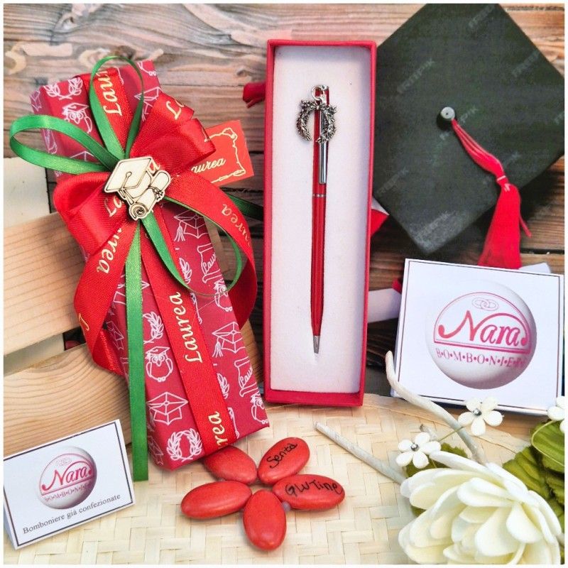 Bomboniera Laurea Penna Rossa con Ciondolo Corona d'Alloro