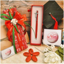 Bomboniera Laurea Medicina e Farmacia Penna Rossa con Ciondolo Caduceo