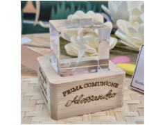 Bomboniera Calcio Lampada Cubo 3D calciatore - Base Led e Incisione Nome INCLUSA