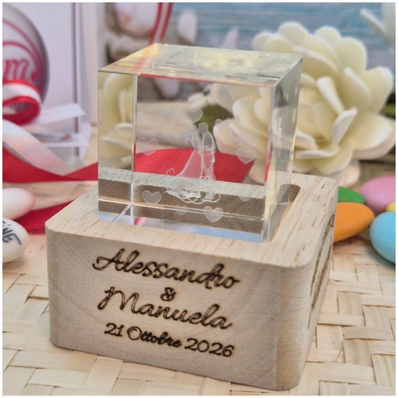 Bomboniera Matrimonio Lampada Cubo 3D Sposi - Base Led e Incisione Nome INCLUSA