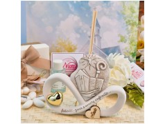 Bomboniera Cresima Profumatore Mitria in Pietra Leccese e Marmo con iniziali personalizzate