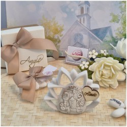 Bomboniera Comunione e Cresima Fiore di loto Calice e Mitria in Pietra Leccese e Marmo con nome personalizzato