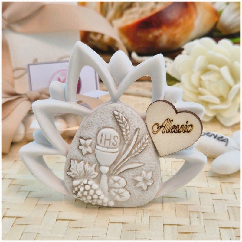 Bomboniera Comunione Fiore di loto Calice in Pietra Leccese e Marmo con nome personalizzato