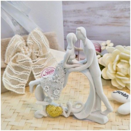 Bomboniera Matrimonio Sposi "Bacio d'Amore" in Resina Effetto Pietra con Cuore Oro