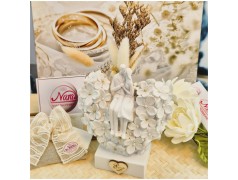 Bomboniera Matrimonio Vaso Cuore in Fiore con Sposi e Dettagli Oro