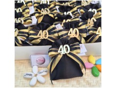 Bomboniera 40° Compleanno Sacchetto Nero e Oro con Numero Specchiato (Ideale Segnaposto)